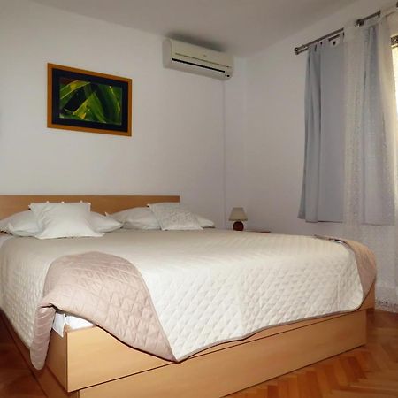 Apartments Milena & Ante Makarska Exterior photo