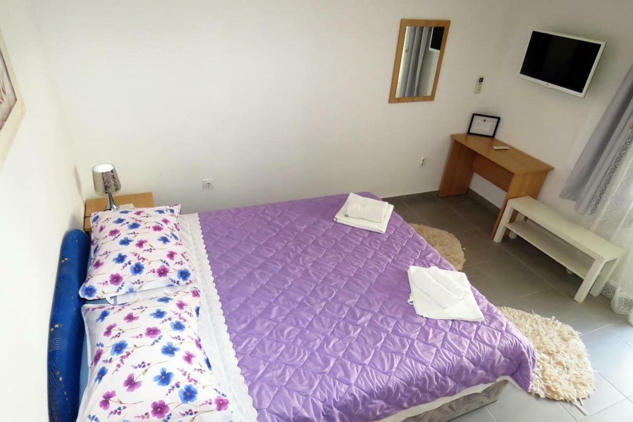 Apartments Milena & Ante Makarska Exterior photo